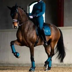 Equestrian Stockholm - Tapis de dressage Blue Meadow