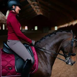 Equestrian Stockholm - Tapis de dressage bordeaux