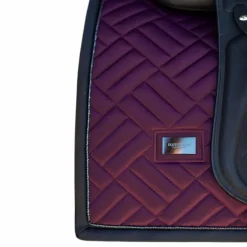 Equestrian Stockholm - Tapis de dressage Modern Purple Night