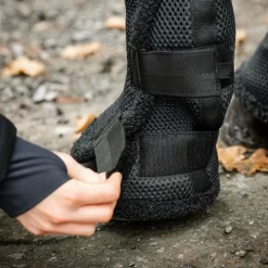 Horseware - Guêtres fermées de protection Show Ready noir/ argent