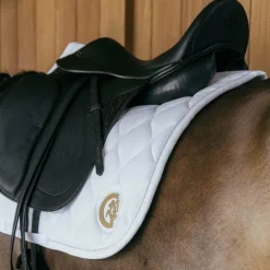 Kentucky Horsewear - Tapis de dressage Wave 3D logo blanc
