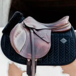Kentucky Horsewear - Tapis de selle Skin Friendly Velvet noir