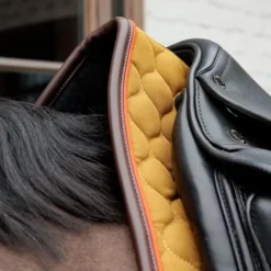 Kentucky Horsewear - Tapis de dressage Onion Quilt Leather Neon kaki