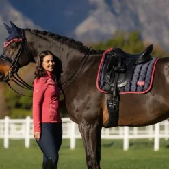 LeMieux - Tapis de dressage Square Loire Classic marine/ cranberry